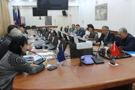 EU-EBRD-Kyrgyz-meeting-(KyrgyzMinistry)-460